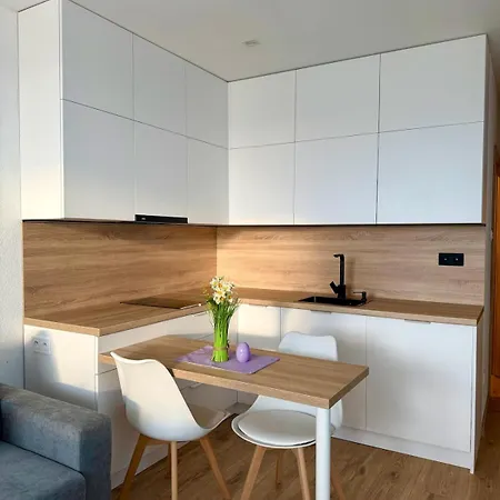 In Διαμέρισμα *