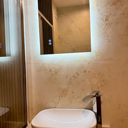 In Apartmán *